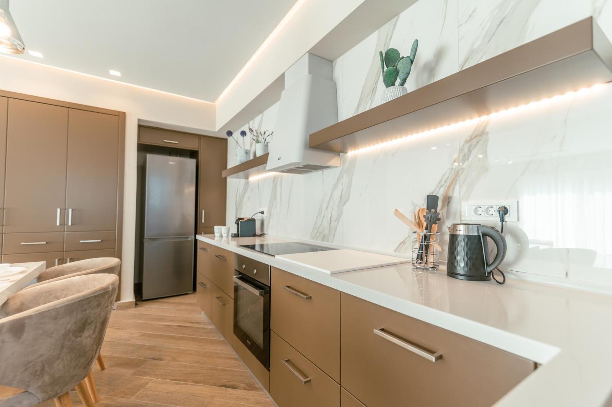 Brand New Elegant Suite Platánion Dış mekan fotoğraf