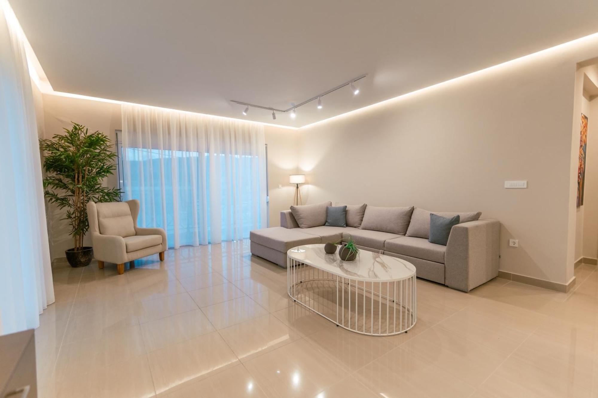 Brand New Elegant Suite Platánion Dış mekan fotoğraf
