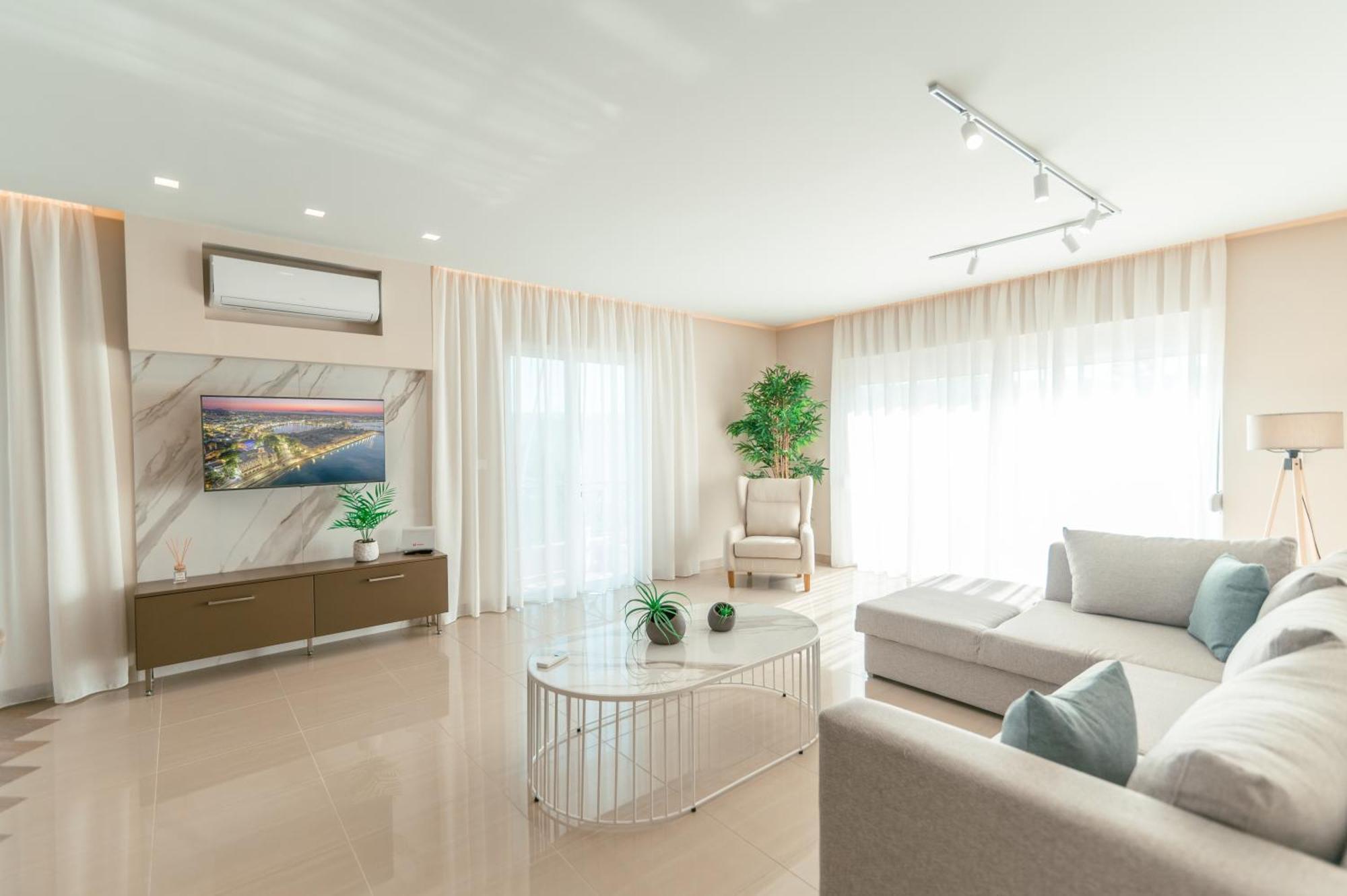 Brand New Elegant Suite Platánion Dış mekan fotoğraf